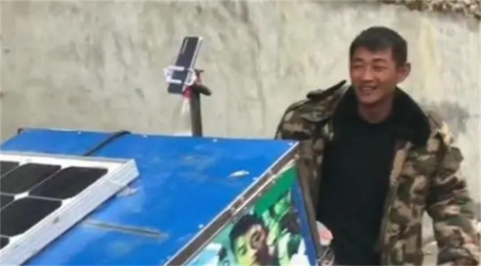 牛人自制房车拓展__自制房车旅行